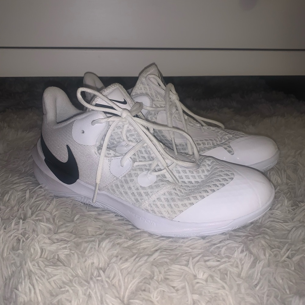 Nike volleyball shoes